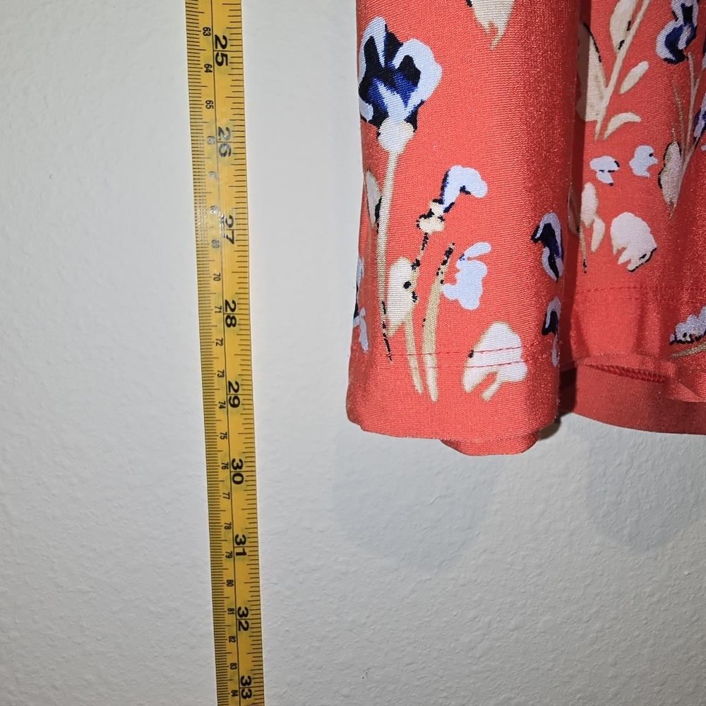 The Limited Faux Wrap Dress Red Blue Floral 3/4 Sleeve Size Large - Picture 5 of 6